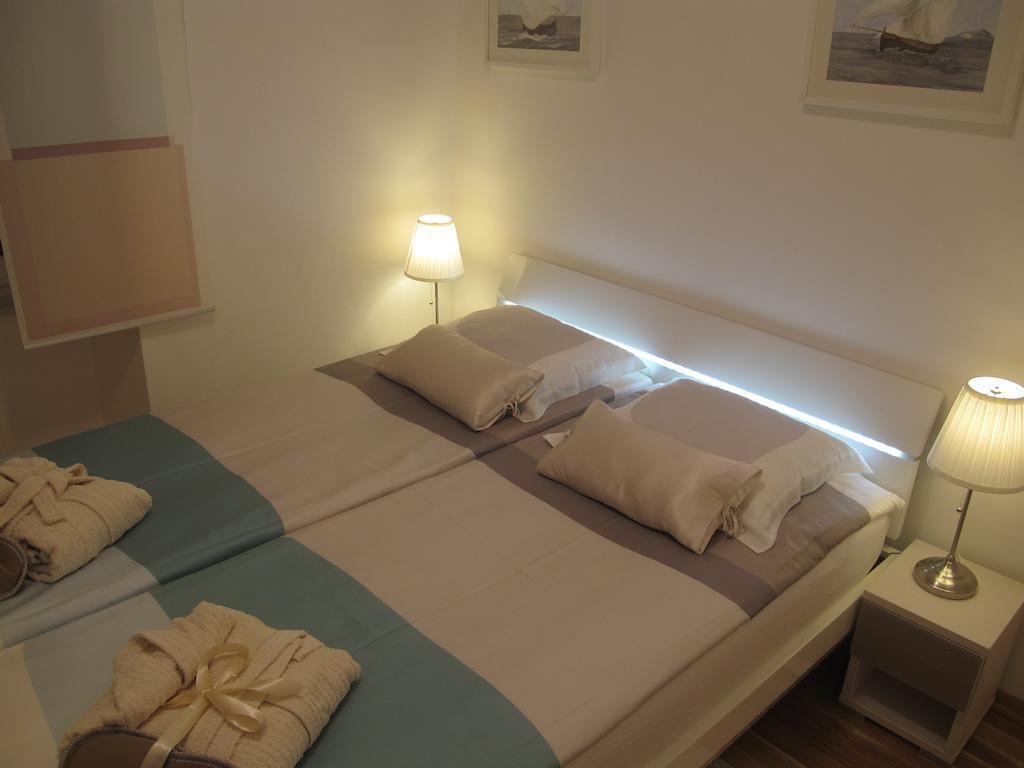 Central Palace Apartment Zadar Habitación foto